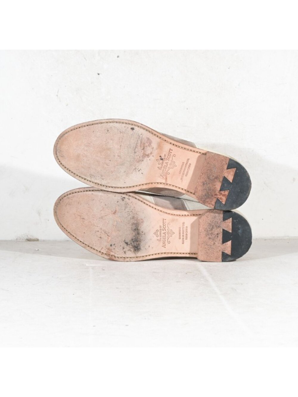 The Office of Angela Scott Mr. Smith Striped Suede Oxfords Womens 39 - Picture 6 of 8
